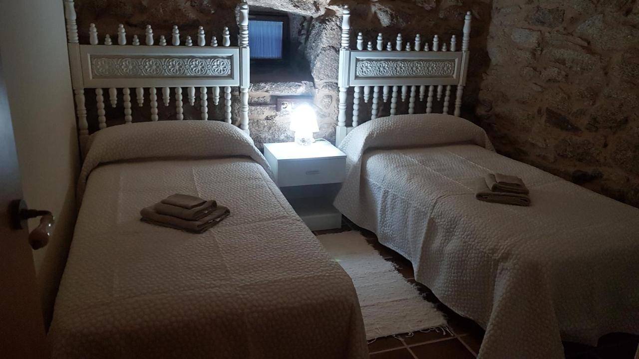 A Paragueria Sas de Penelas Extérieur photo