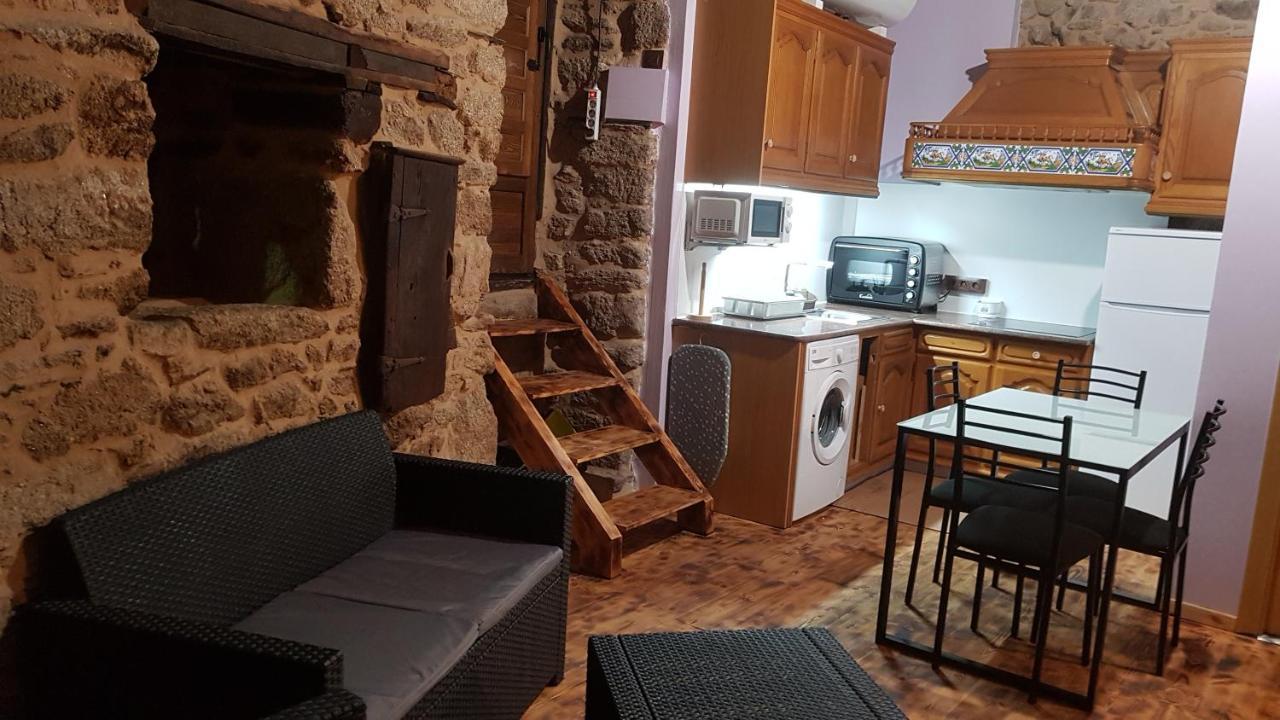 A Paragueria Sas de Penelas Extérieur photo