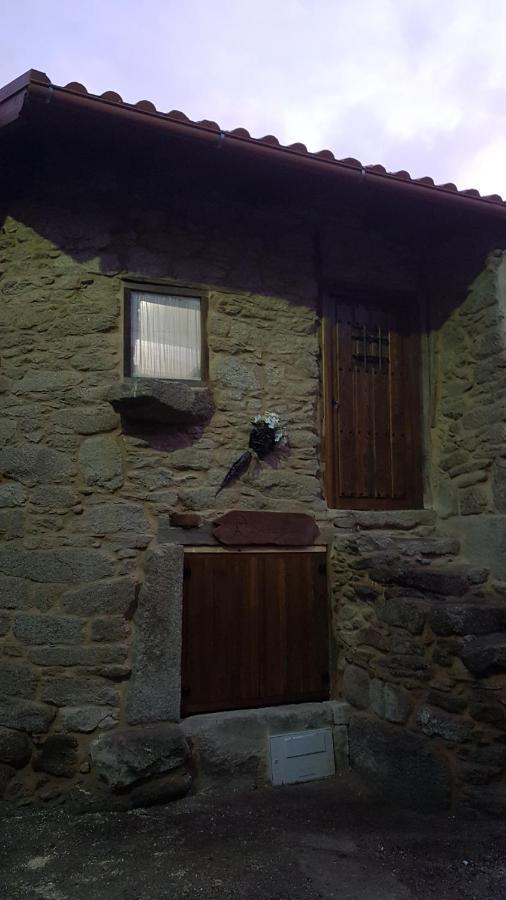 A Paragueria Sas de Penelas Extérieur photo